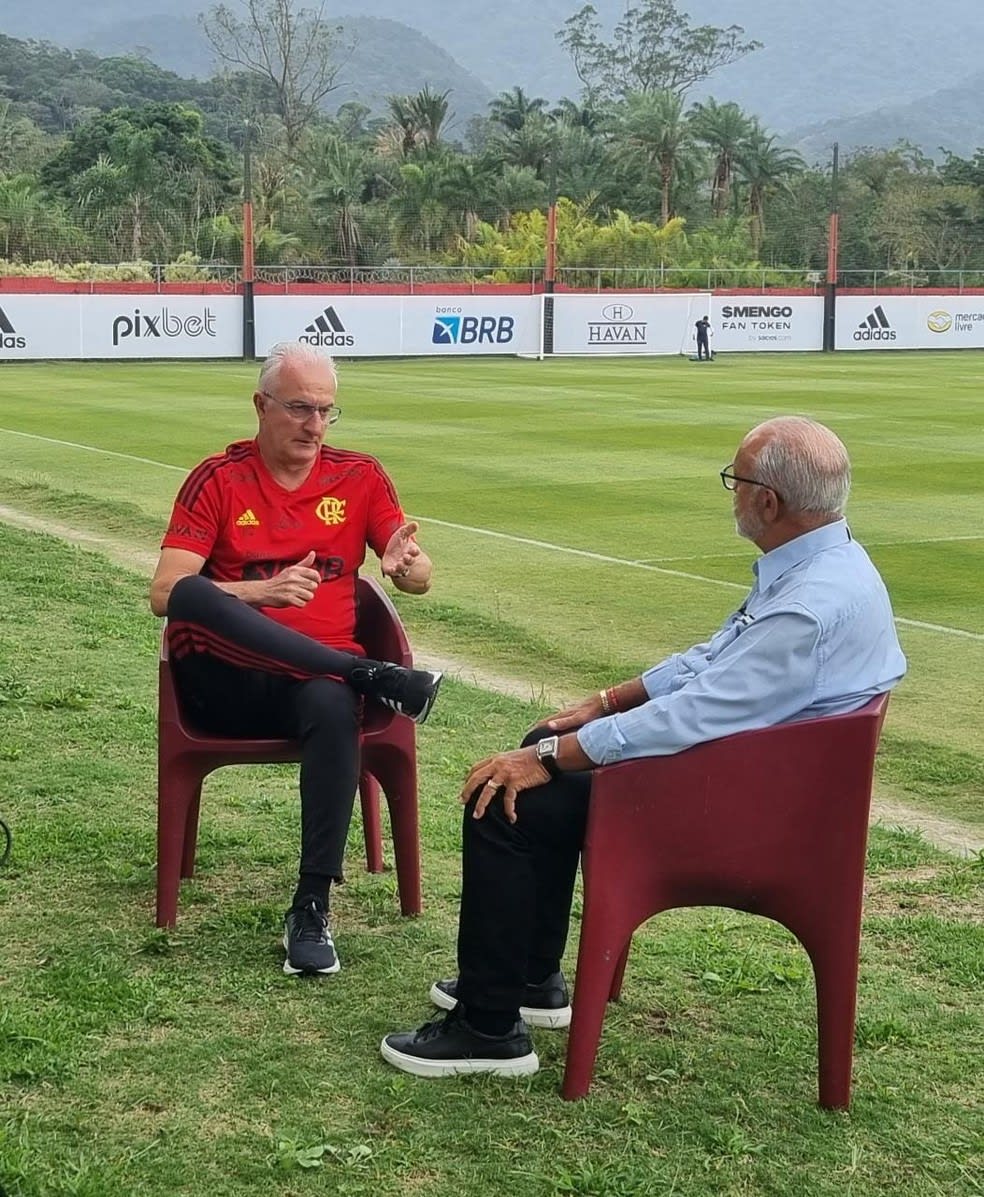 Dorival vê o Flamengo refém do sucesso e defende estratégia de ter dois times: Decisões corretas