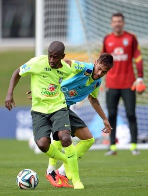 [COPA 2014] Para internautas, Ramires deve ser titular da Seleção na Copa do Mundo