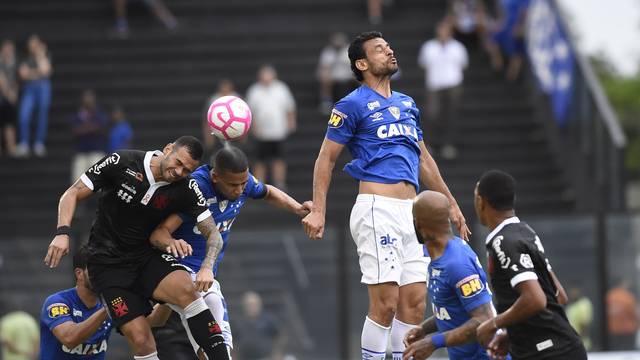 [VÍDEO] Melhores momentos de Vasco 2x0 Cruzeiro - Brasileirão 2018