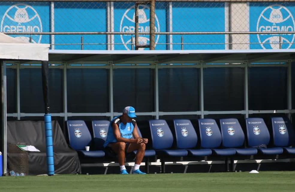 Renato define base de time do Grêmio, mas deixa brecha para duas ou três dúvidas; veja