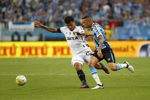 Grêmio recusa proposta e Luan permanece no Grêmio