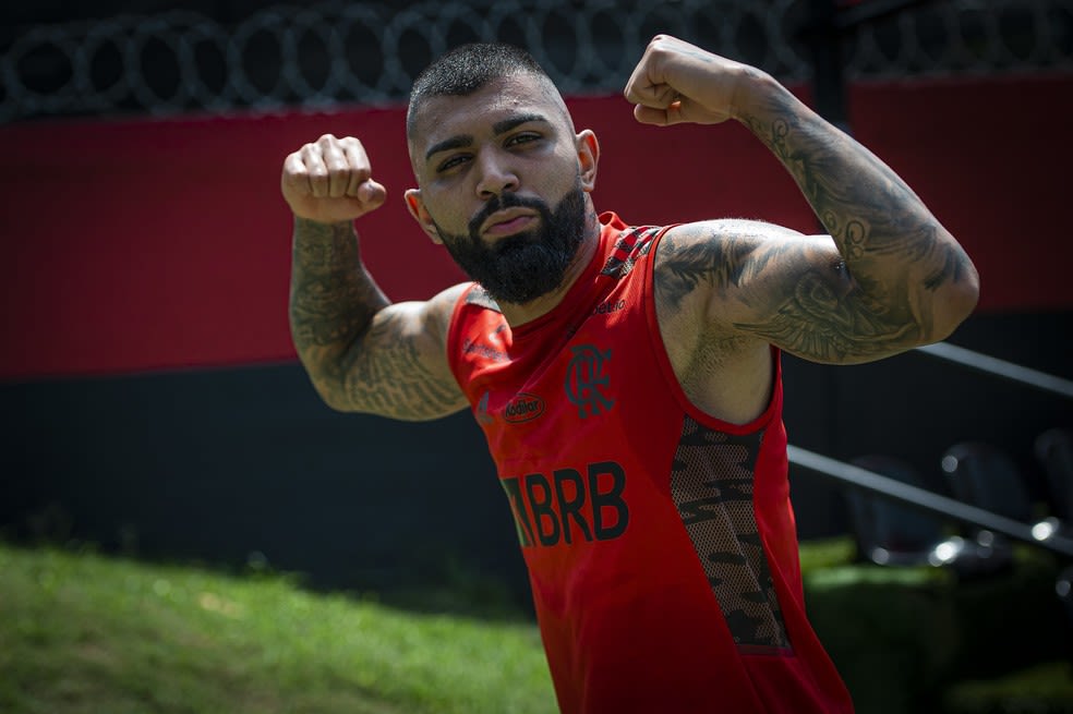 Flamengo ainda tem débito de R 126 milhões por cinco jogadores já contratados