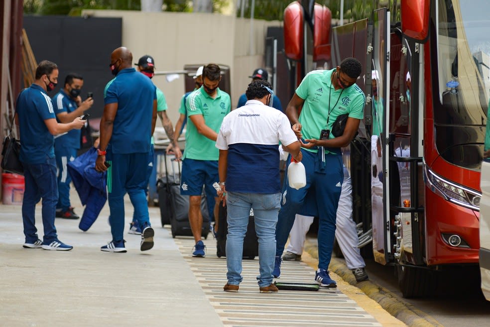 ADIADO! TRT-RJ acata pedido de Sindicato e adia duelo entre Palmeiras e Flamengo