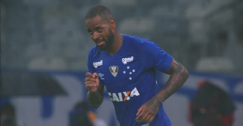 Dedé alcança 100 jogos pelo Cruzeiro e garante estar recuperado: Plena forma