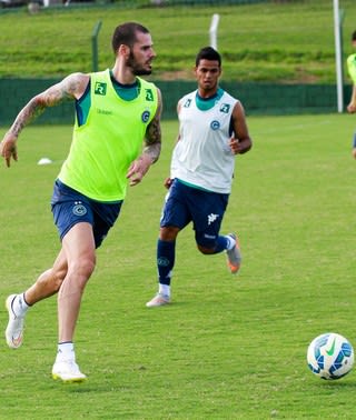 Grêmio se aproxima de acerto com Goiás para contar com zagueiro Fred