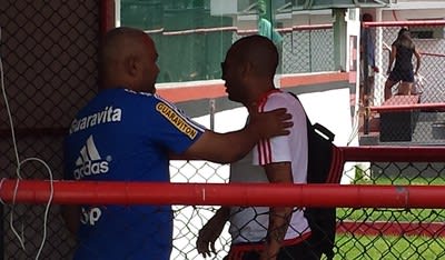 Treino na Gávea revela que Sheik enfrenta Vasco; Wallace está vetado