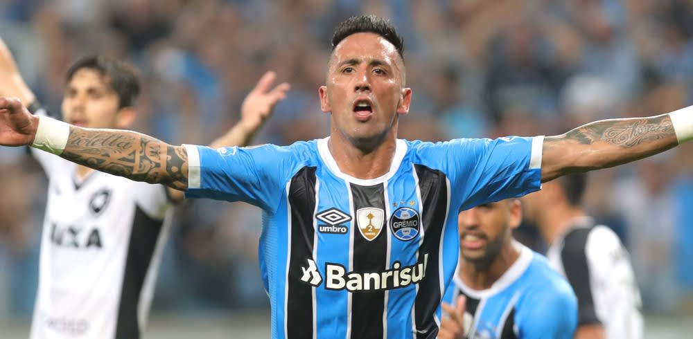 Barrios reconhece dificulade contra o Botafogo e nega falta no lance do gol