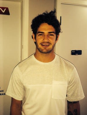 Para colunista, Alexandre Pato não tem o perfil para brilhar no Flamengo