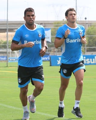 Grêmio espera lesionados até o fim da semana por força máxima no domingo