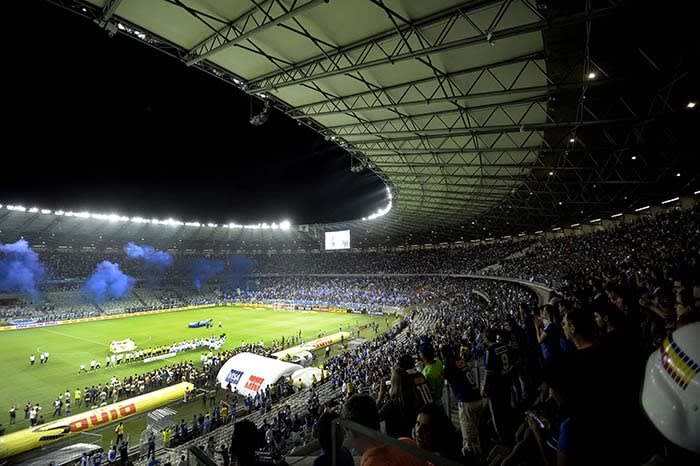 Cruzeiro lucra R$ 4,2 mi com final da Copa do Brasil, menos que Flamengo em 2013