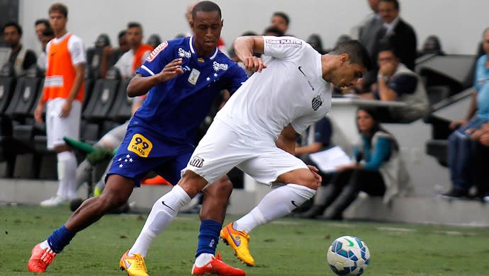 Santos vence na Vila, e Cruzeiro conhece segunda derrota no Brasileiro