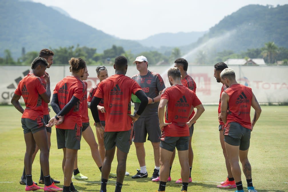 Cinco tópicos para ficar de olho no início do Flamengo 2021