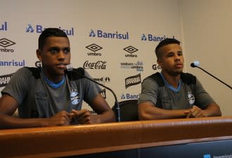 Atacantes apostam em trabalho para fazer Grêmio desistir de contratar