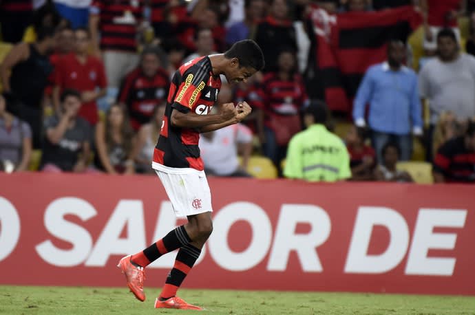 Autor do gol da vitória, Gabriel fala em alívio e projeta arrancada no Brasileiro