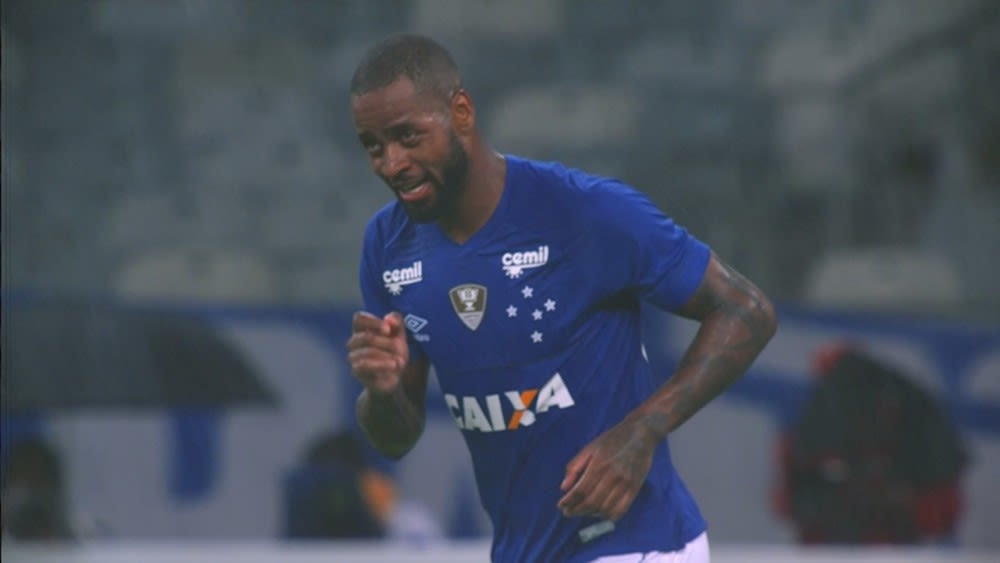 De volta, Dedé mira longevidade e crava: Tenho muito futebol para render ainda