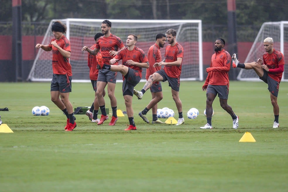 CBF marca Grêmio x Flamengo, da segunda rodada, para o dia 23 de novembro