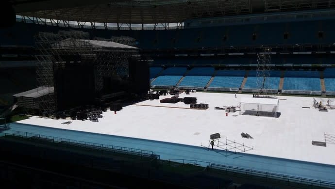 Arena do Grêmio se transforma para receber show da banda Pearl Jam