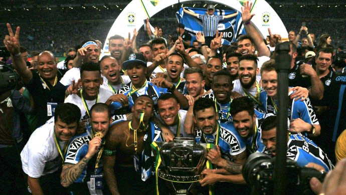 CBF atualiza ranking, e Grêmio volta à liderança após título da Copa do Brasil