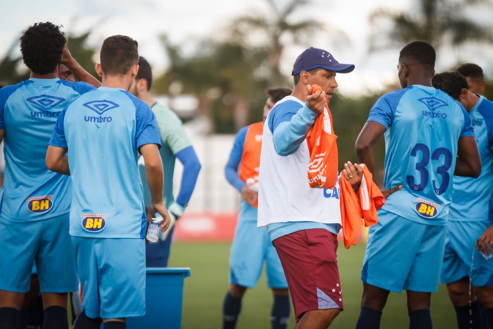 Bahia x Cruzeiro: Sidnei Lobo confirma equipe completamente reserva, e titulares ganham férias