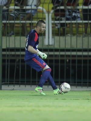 Com lance estilo Gordon Banks, PV vence enquete de defesa mais bonita