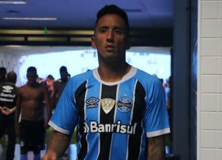 Barrios tem edema na coxa e desfalca o Grêmio em pelo menos dois jogos