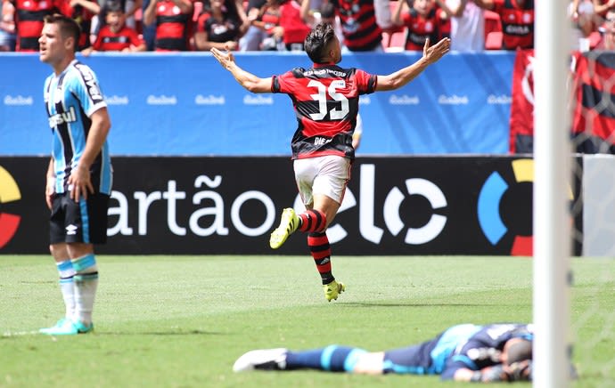 Pacotão do Fla: as bicicletas de Damião e estreia perfeita de Diego