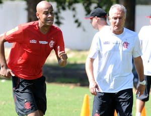 Dorival comanda mais um coletivo e repete Alex Silva e Rodolfo no time