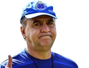 Apesar de tropeços do time, maior parte da torcida do Cruzeiro era contra saída de Marcelo