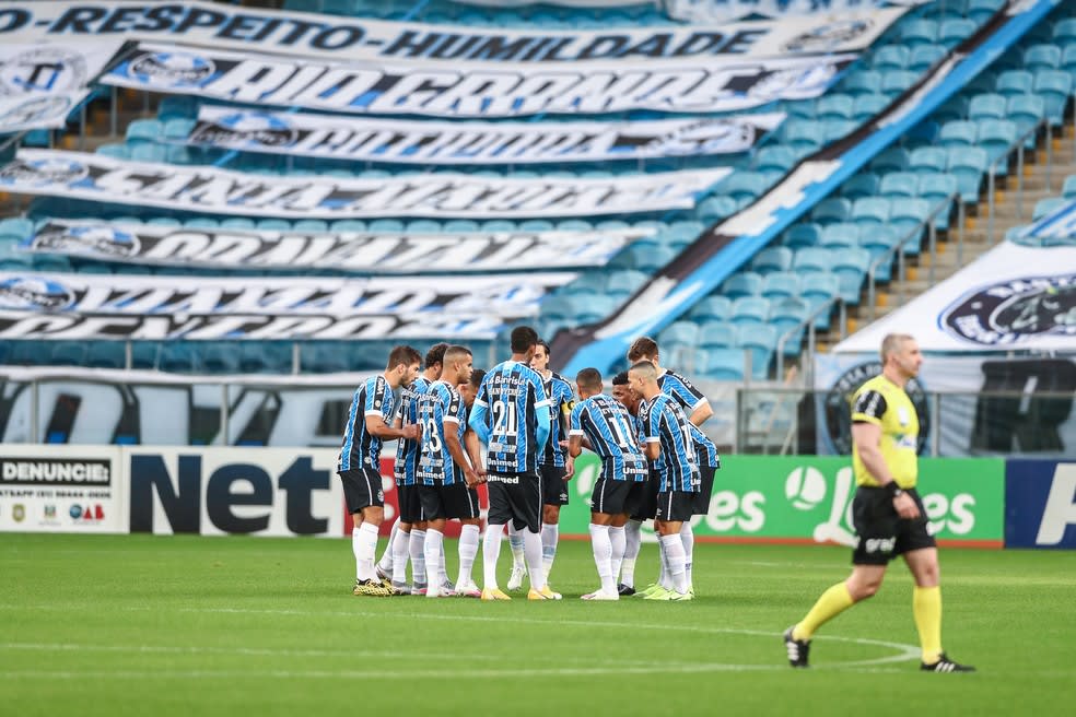 Três jogadores odiados pela torcida devem deixar o Grêmio em 2023