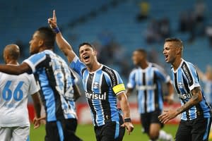 Em jogo interessante, comentarista elogia eficiência do Grêmio contra Avaí