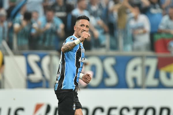 Barrios celebra boa fase no Grêmio: Com continuidade, sou outra classe de jogador