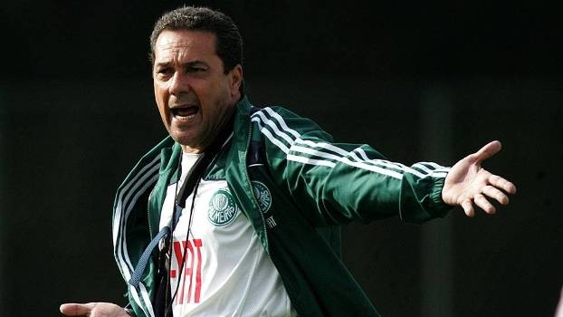 Luxemburgo já abandonou time; relembre como foi