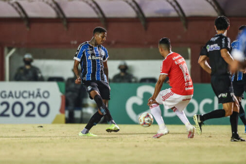 Turno inverso e sem contato: Grêmio anuncia postura rígida com Jean Pyerre