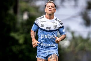 Santos negocia ida de Soteldo para o Grêmio por empréstimo