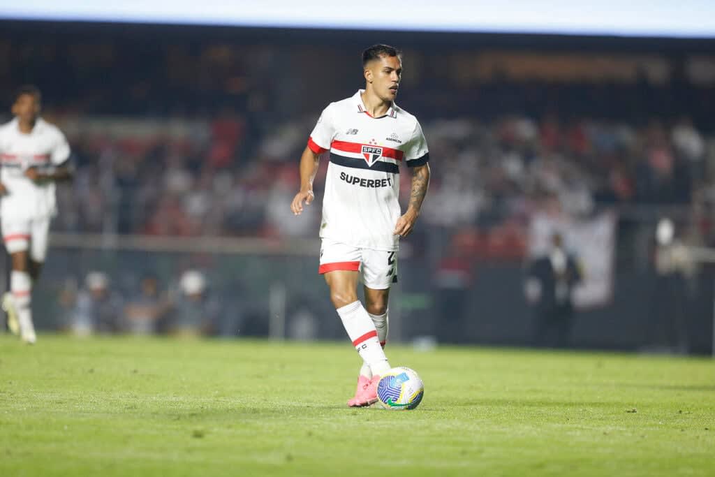 Igor Vinícius (Foto: Rubens Chiri e Paulo Pinto/Saopaulofc.net)