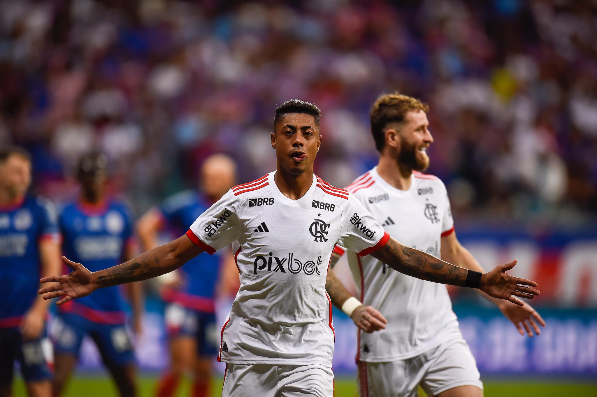 Flamengo derrota Bahia e está próxima da semifinal da Copa do Brasil.