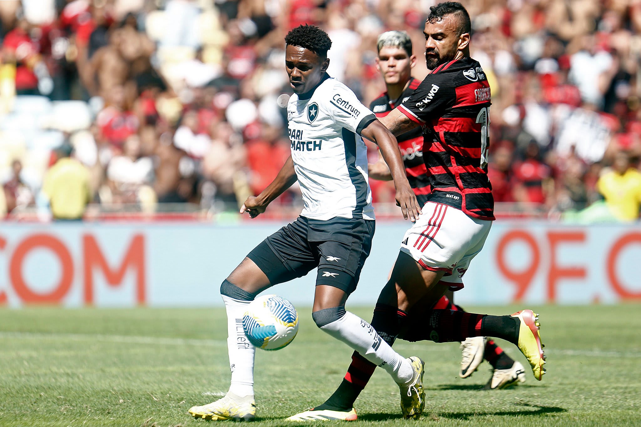 Fabrício Bruno aponta falha defensiva do Flamengo em clássico contra Botafogo