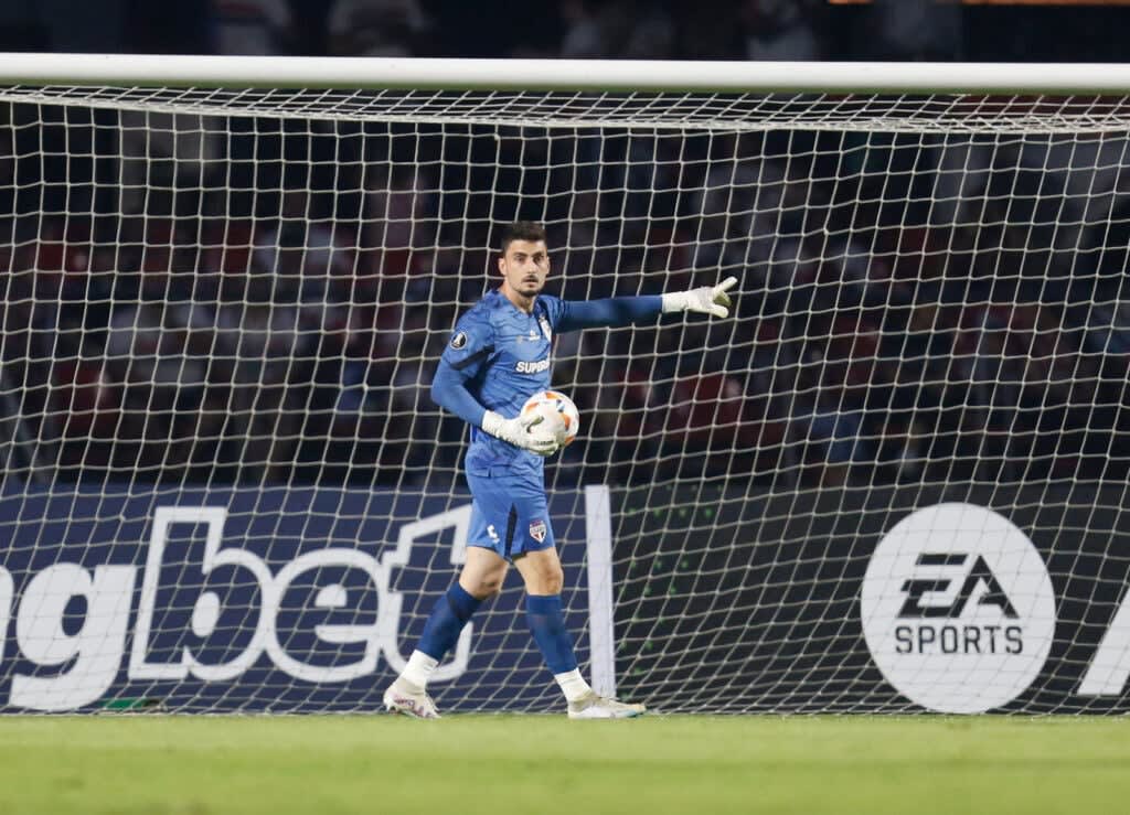 Rafael (Foto: Rubens Chiri e Paulo Pinto/Saopaulofc.net)