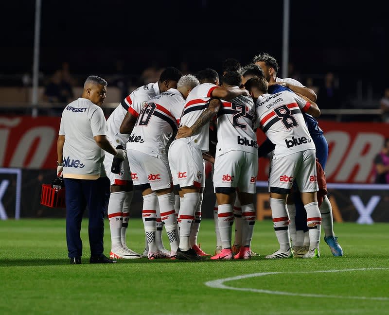 Um provável São Paulo titular para enfrentar o Vasco tem: Jandrei; Igor Vinícius, Arboleda, Diego Costa (Alan Franco) e Welington; Galoppo, Luiz Gustavo, Lucas, Luciano e Nestor; Calleri.