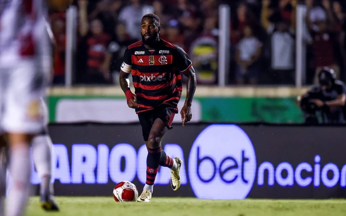 Flamengo confirma retorno de Gerson para duelo contra o Atlético-GO.