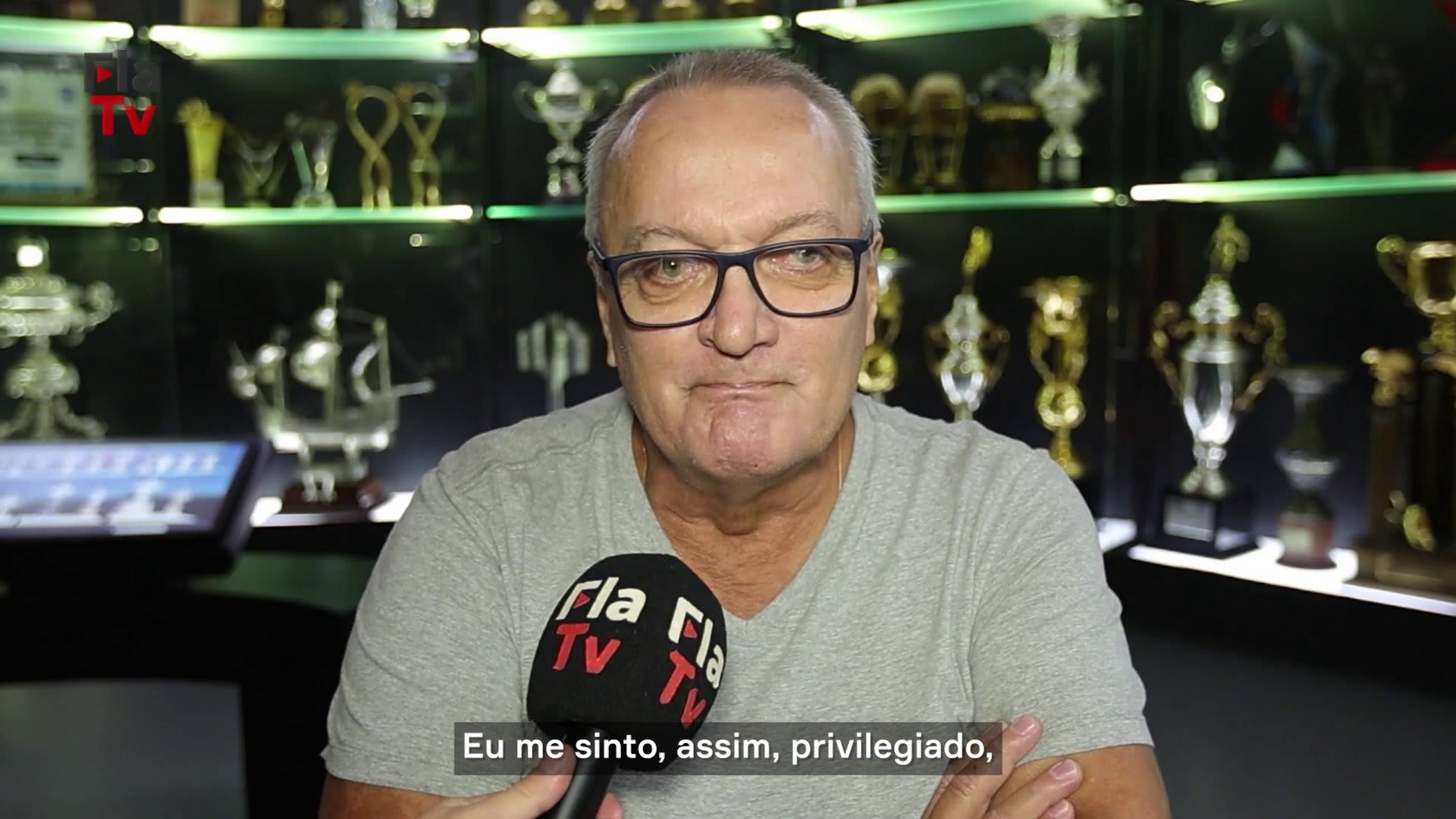 Leandro: Honrado por fazer parte da história do Flamengo