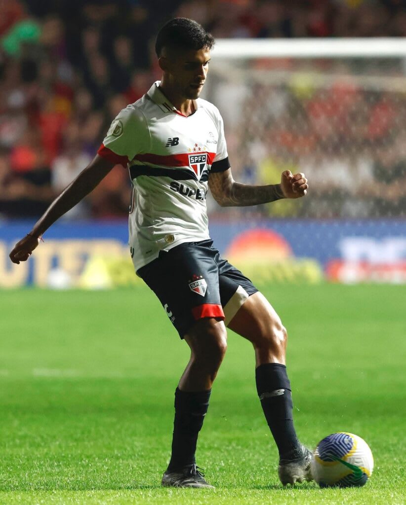 Nestor (Foto: Rubens Chiri/Saopaulofc.net)