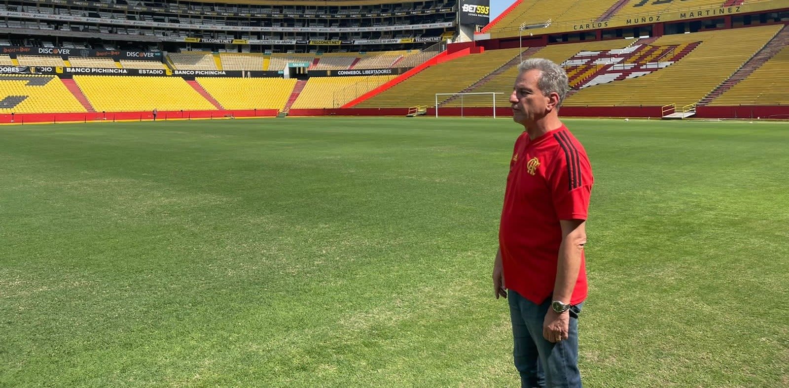 Contradição de Landim sobre chegada de Carlinhos ao Flamengo surpreende Braz.