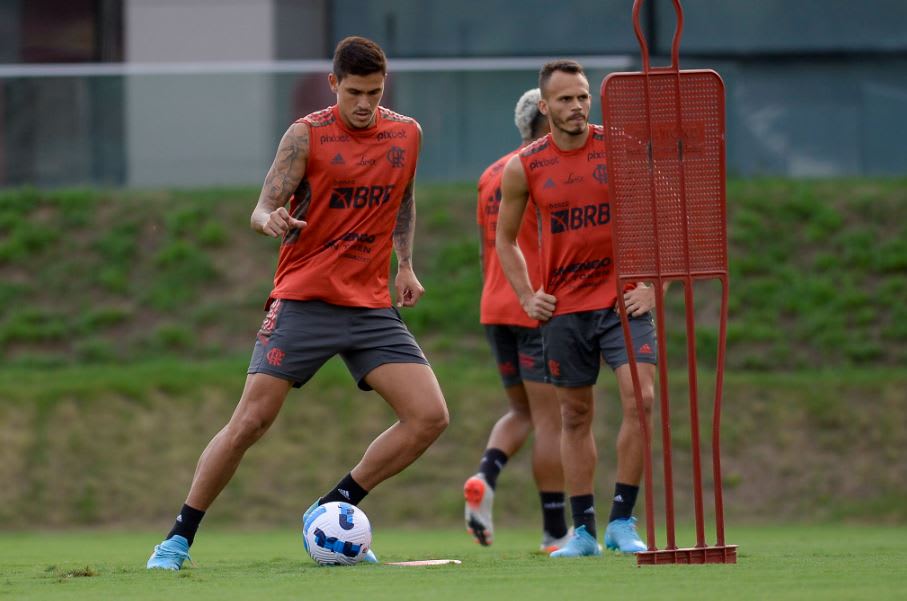 Em crise, Flamengo estreia na Libertadores