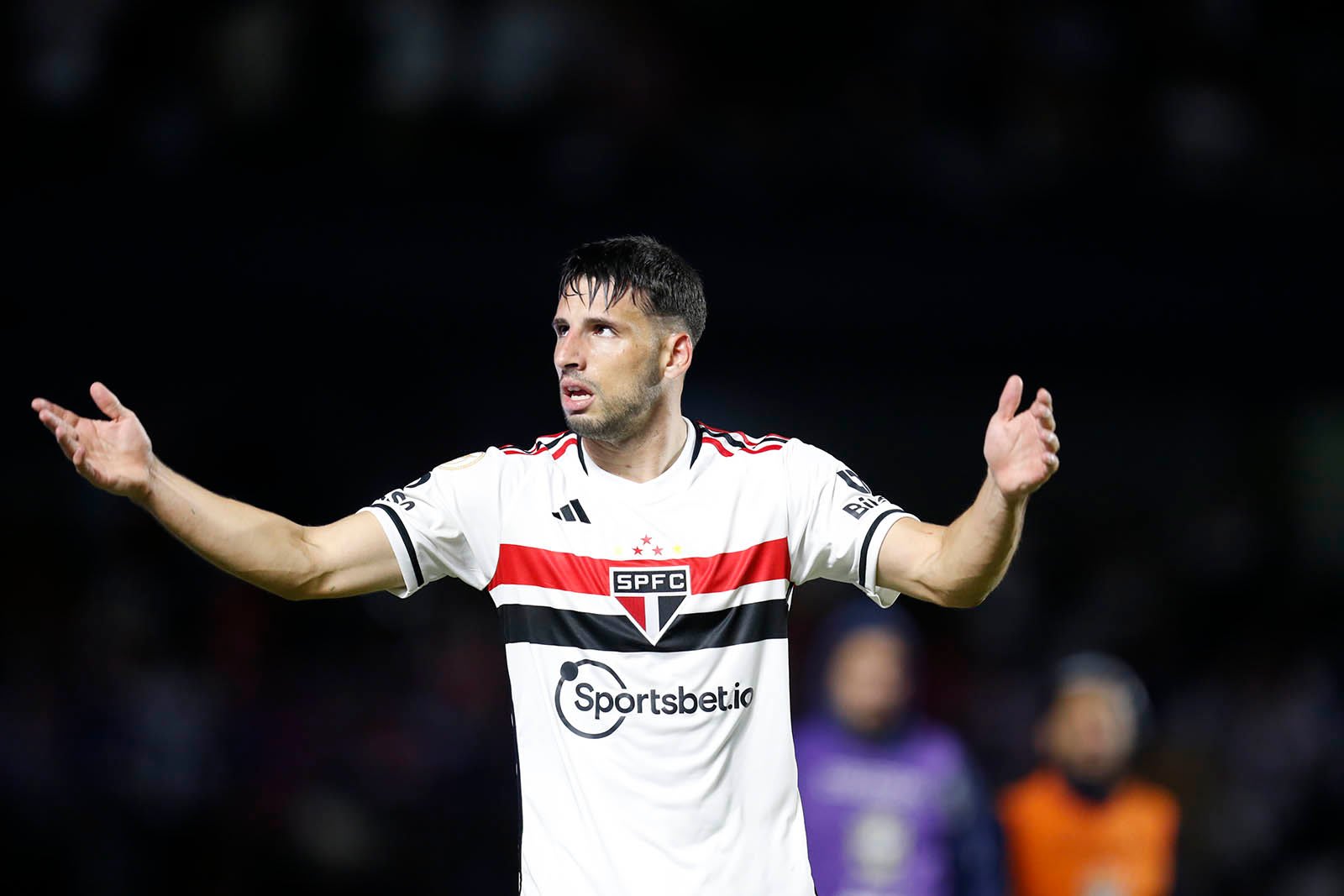 Com adiamento de jogo com o Fluminense, São Paulo ganha descanso no fim de  semana - Gazeta Esportiva