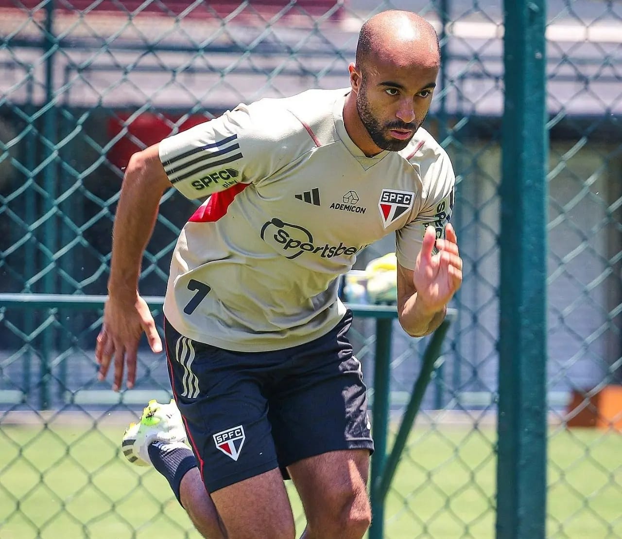 Mais um San-São na Vila: Santos e São Paulo decidem segundo