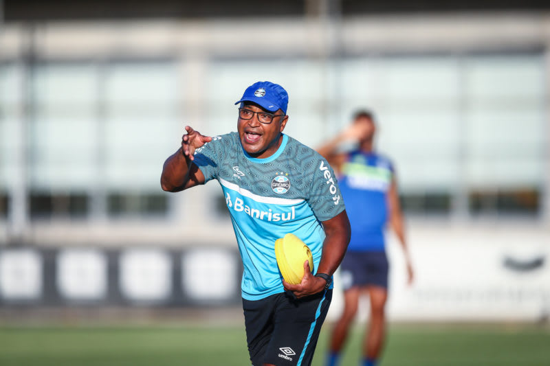 Fizemos um grande jogo, o placar de 1x0 não traduz o que foi a partida - Roger Machado aprova o desempenho da equipe em novo triunfo do Grêmio na Arena