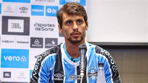 Grêmio pode não ter Rodrigo Caio em 2025