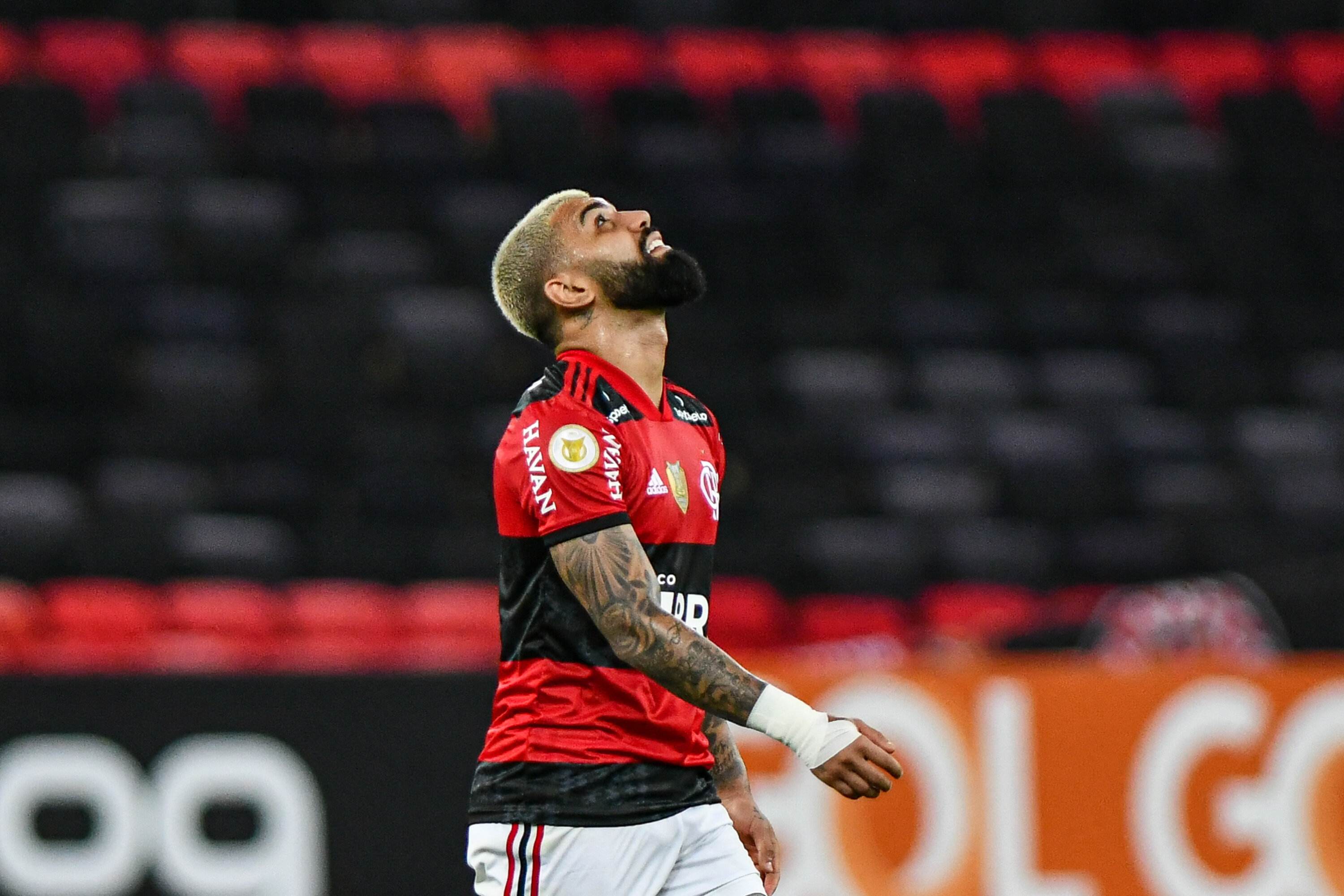 Laudo solicitado pelo Flamengo confirma gritos racistas contra Gabigol no jogo com Fluminense