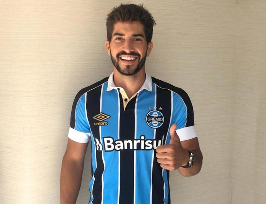 Deixe sua mensagem de boas vindas ao Lucas Silva, novo reforço do Grêmio